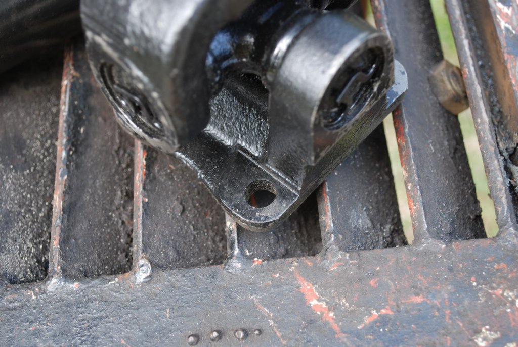 axleinstall05.jpg