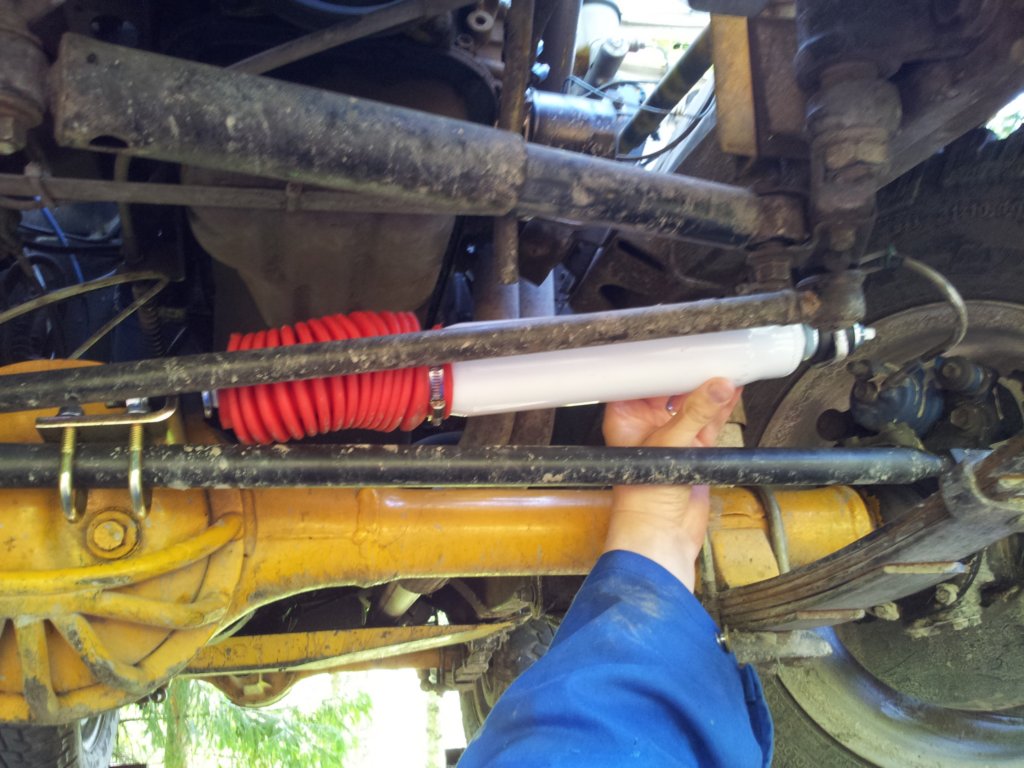 steering_dampener_02.jpg