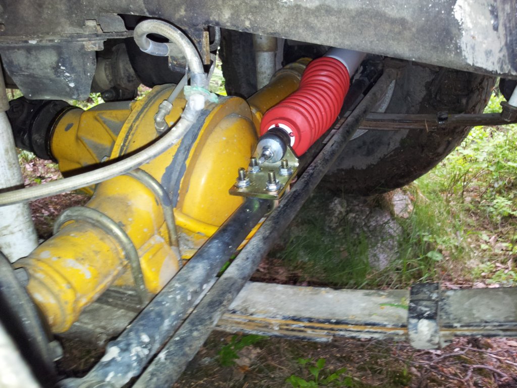 steering_dampener_08.jpg